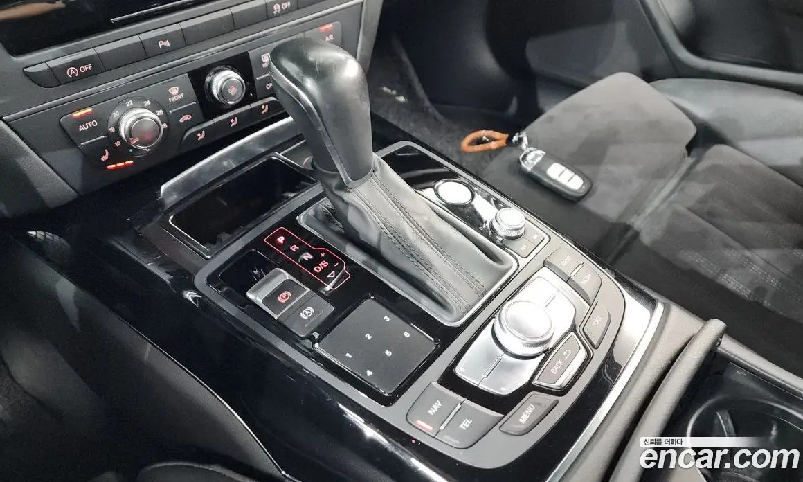 Audi A6 2015 3.0 автомат (гидро), фото 9