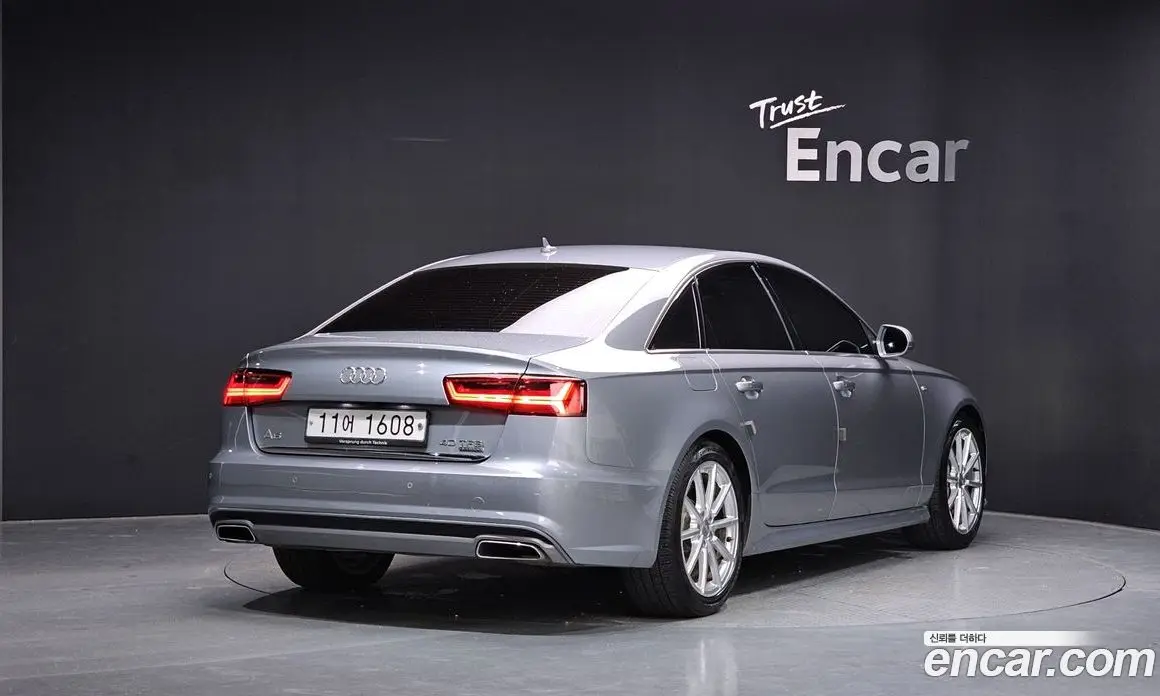 Audi A6 2015 2.0 автомат (гидро), фото 2 Audi A6 2015 2.0 автомат (гидро), фото 2