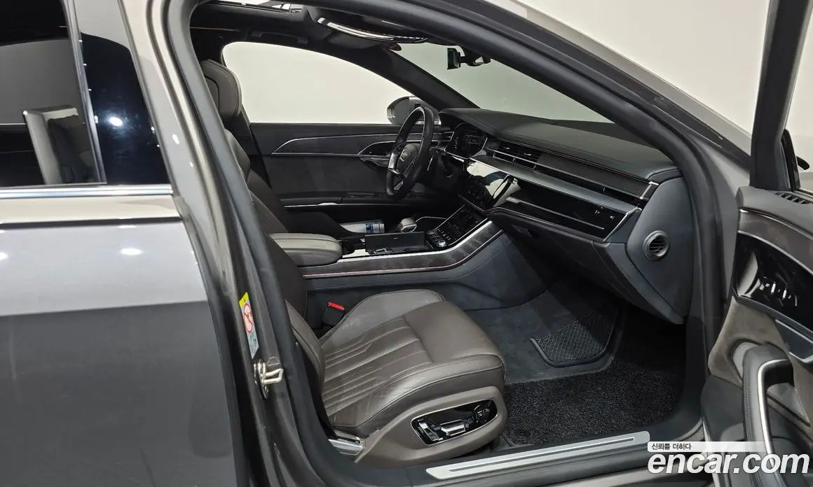 Audi A8 2021 4.0 автомат (гидро), фото 16 Audi A8 2021 4.0 автомат (гидро), фото 16