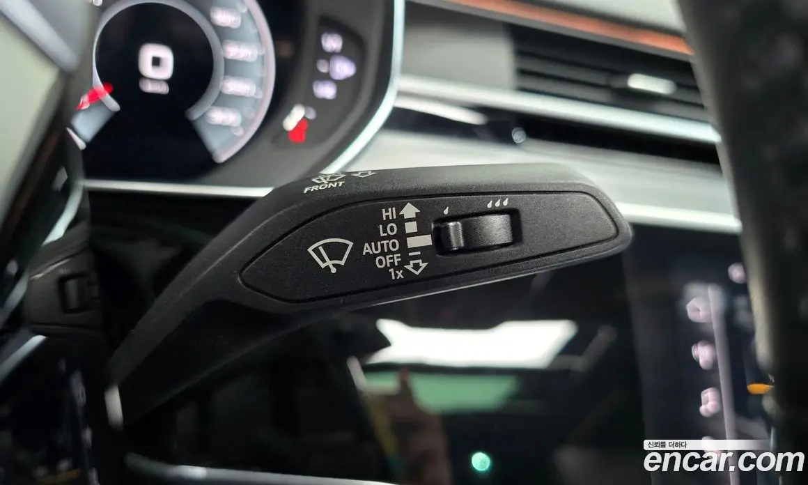 Audi A8 2021 4.0 автомат (гидро), фото 26 Audi A8 2021 4.0 автомат (гидро), фото 26