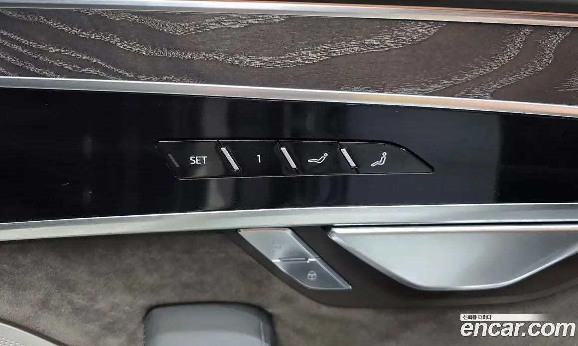 Audi A8 2021 4.0 автомат (гидро), фото 28 Audi A8 2021 4.0 автомат (гидро), фото 28