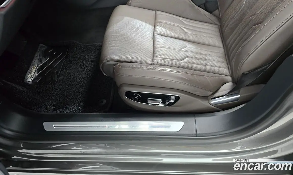 Audi A8 2021 4.0 автомат (гидро), фото 30 Audi A8 2021 4.0 автомат (гидро), фото 30