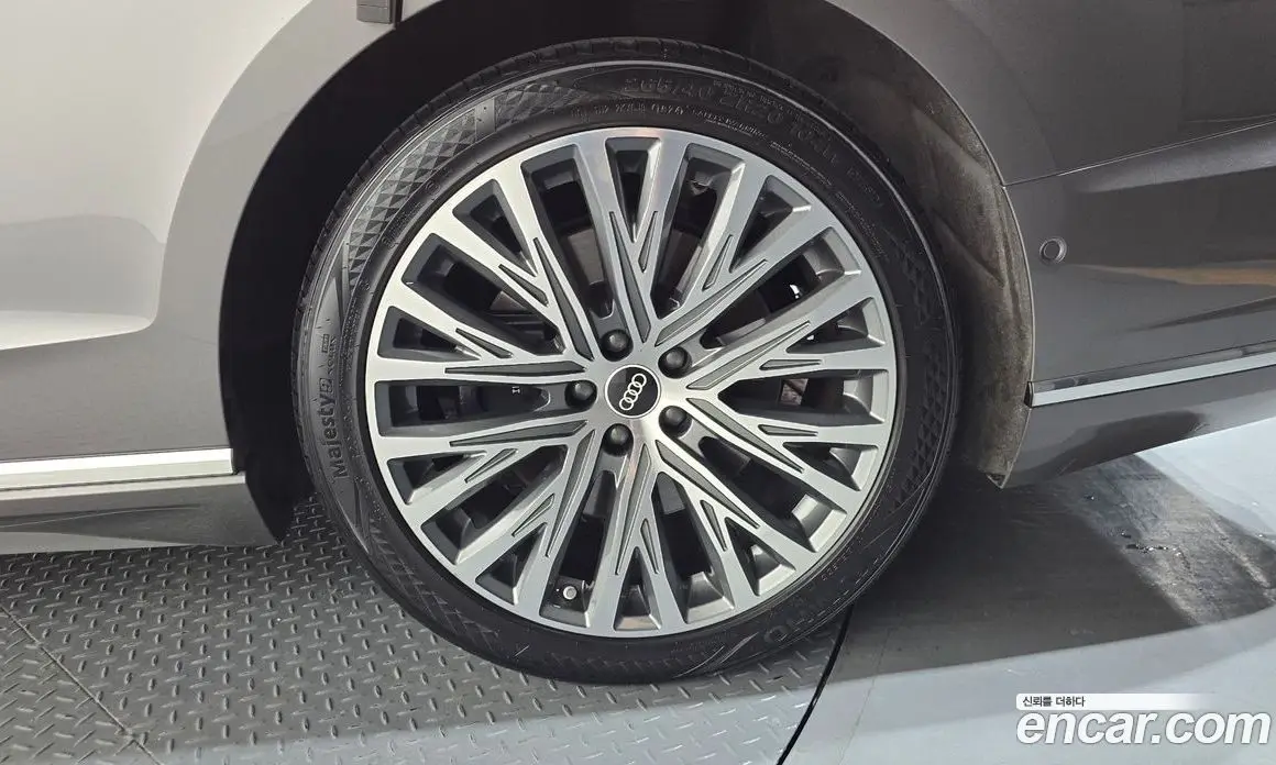 Audi A8 2021 4.0 автомат (гидро), фото 7 Audi A8 2021 4.0 автомат (гидро), фото 7