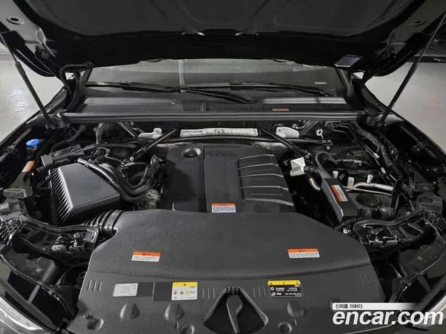 Audi Q5 2025 2.0 автомат (гидро), миниатюра 5 Audi Q5 2025 2.0 автомат (гидро), миниатюра 5