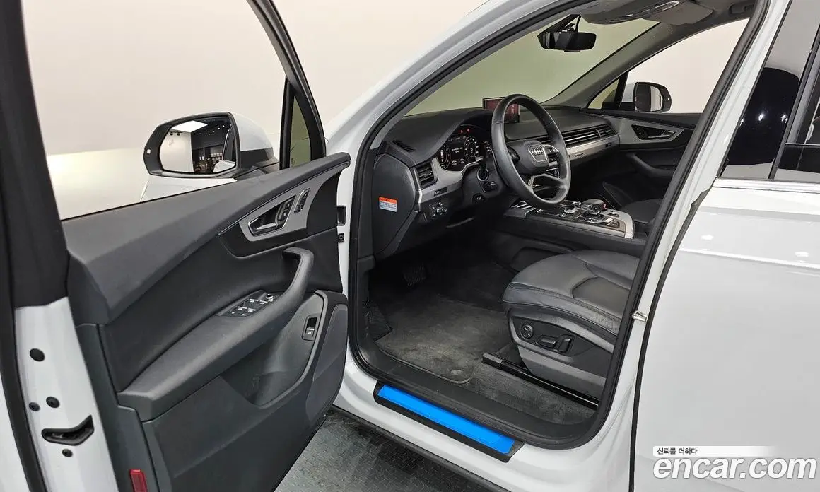 Audi Q7 2019 2.0 автомат (гидро), фото 13 Audi Q7 2019 2.0 автомат (гидро), фото 13