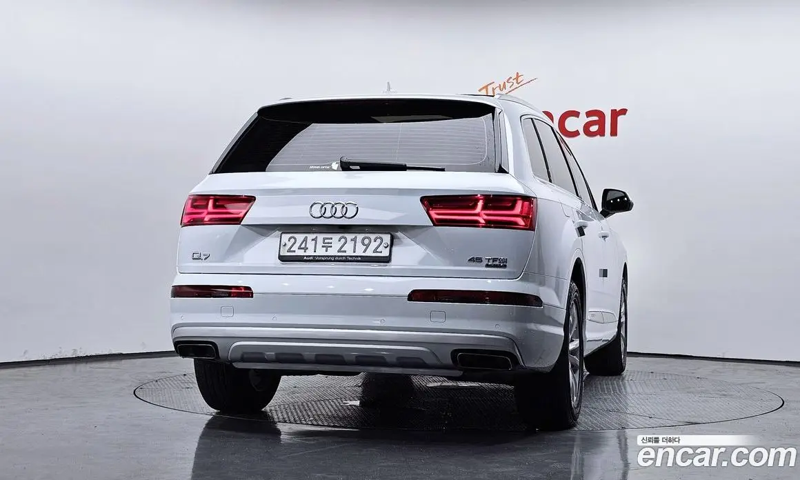 Audi Q7 2019 2.0 автомат (гидро), фото 4 Audi Q7 2019 2.0 автомат (гидро), фото 4