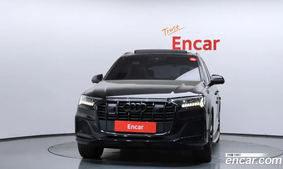 Audi Q7 2021 3.0 автомат (гидро), фото 3