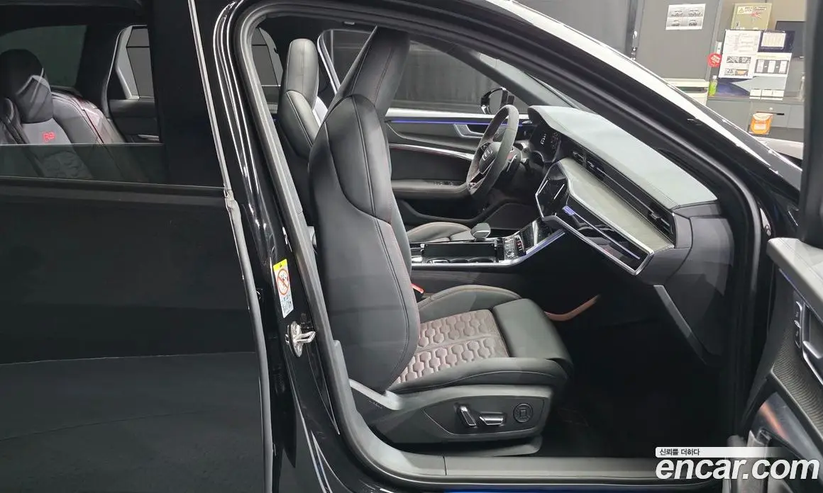Audi RS6 2025 4.0 автомат (гидро), фото 12 Audi RS6 2025 4.0 автомат (гидро), фото 12