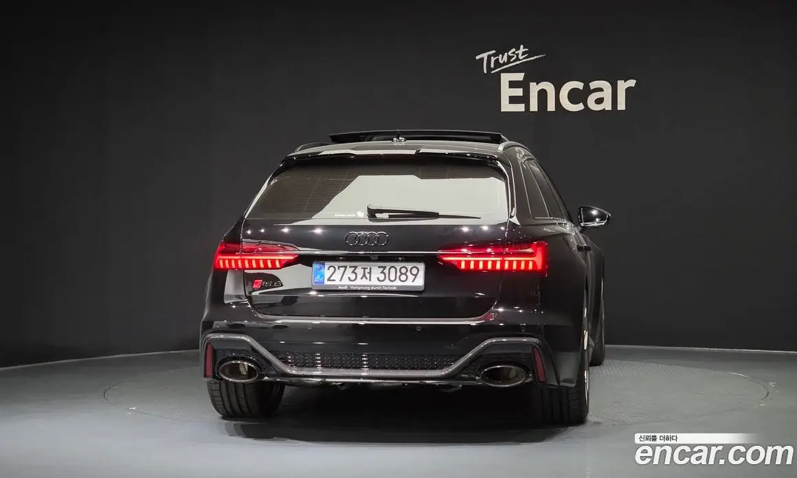 Audi RS6 2025 4.0 автомат (гидро), фото 4 Audi RS6 2025 4.0 автомат (гидро), фото 4
