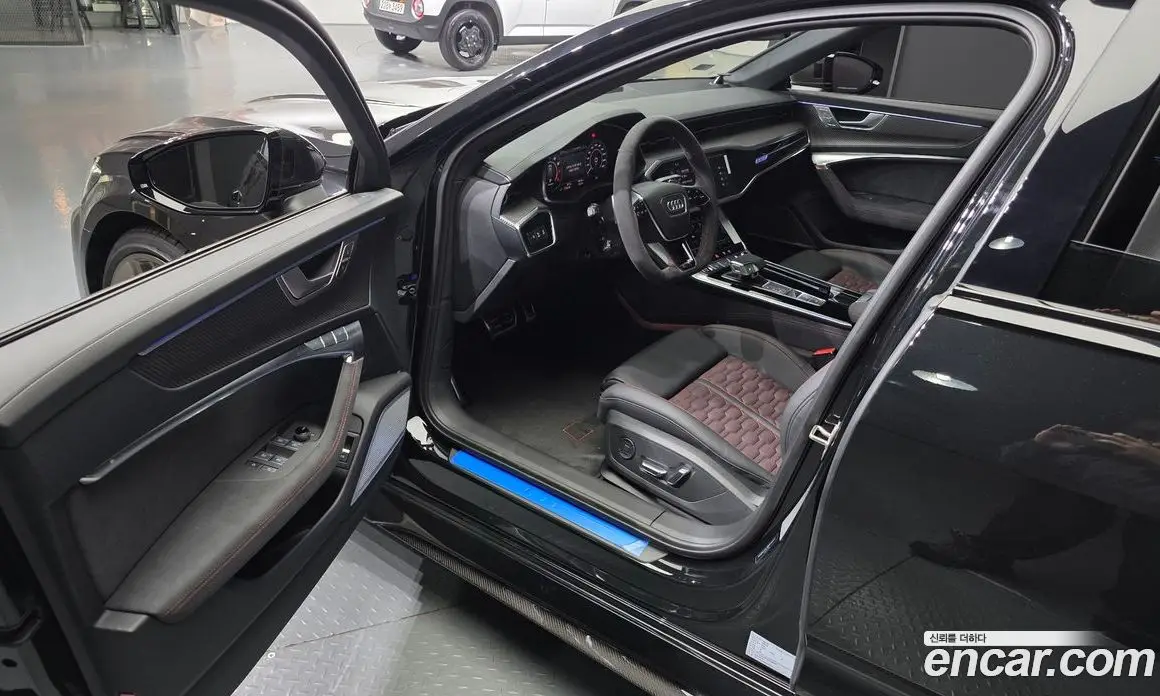 Audi RS6 2025 4.0 автомат (гидро), фото 10 Audi RS6 2025 4.0 автомат (гидро), фото 10