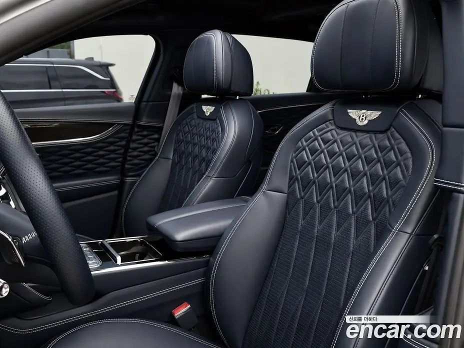 Bentley Flying Spur 2022 4.0 автомат (гидро), фото 10 Bentley Flying Spur 2022 4.0 автомат (гидро), фото 10