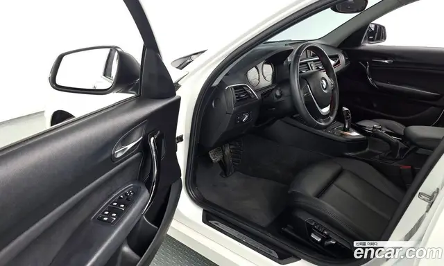BMW 1 серия 2019 2.0 автомат (гидро), миниатюра 11 BMW 1 серия 2019 2.0 автомат (гидро), миниатюра 11