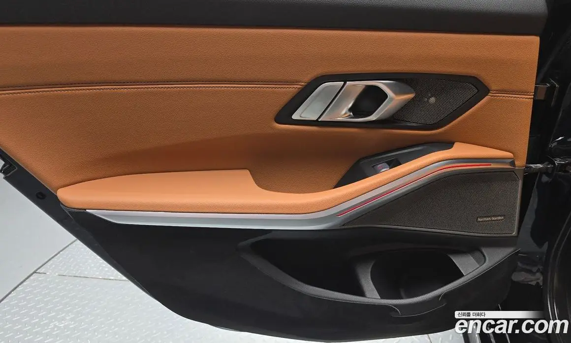 BMW 3 серия 2021 3.0 автомат (гидро), фото 15 BMW 3 серия 2021 3.0 автомат (гидро), фото 15