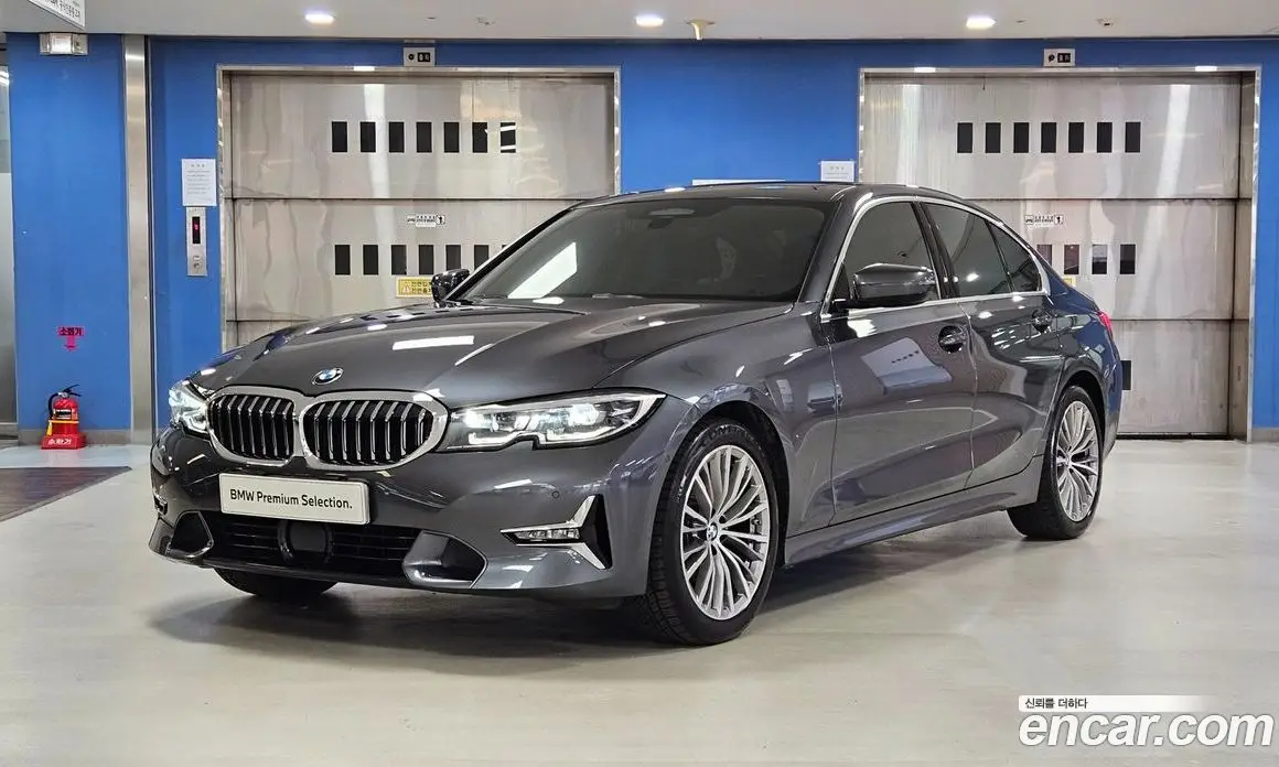 BMW 3 серия 2022 2.0 автомат (гидро), фото 1 BMW 3 серия 2022 2.0 автомат (гидро), фото 1
