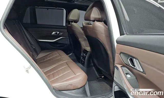 BMW 3 серия 2024 3.0 автомат (гидро), миниатюра 12