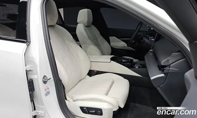 BMW 5 серия 2024 2.0 автомат (гидро), миниатюра 11 BMW 5 серия 2024 2.0 автомат (гидро), миниатюра 11