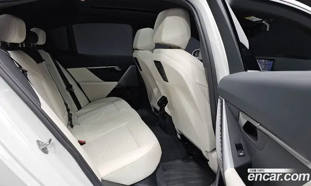BMW 5 серия 2024 2.0 автомат (гидро), миниатюра 12