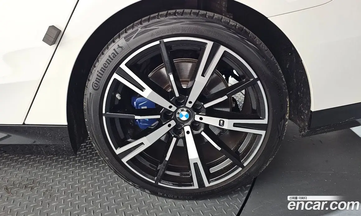 BMW 5 серия 2024 2.0 автомат (гидро), фото 7 BMW 5 серия 2024 2.0 автомат (гидро), фото 7