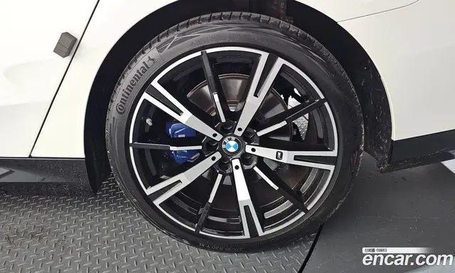 BMW 5 серия 2024 2.0 автомат (гидро), миниатюра 7 BMW 5 серия 2024 2.0 автомат (гидро), миниатюра 7