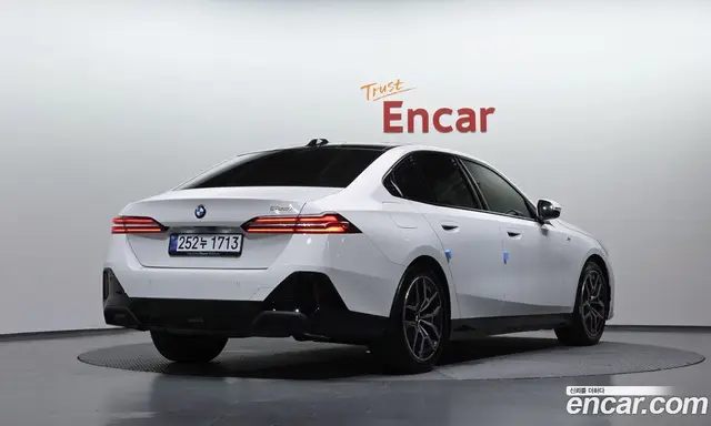BMW 5 серия 2025 2.0 автомат (гидро), миниатюра 2 BMW 5 серия 2025 2.0 автомат (гидро), миниатюра 2