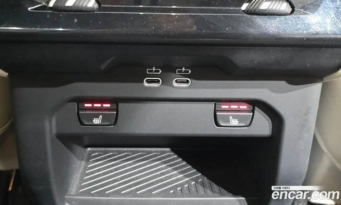 BMW 5 серия 2025 2.0 автомат (гидро), фото 24 BMW 5 серия 2025 2.0 автомат (гидро), фото 24