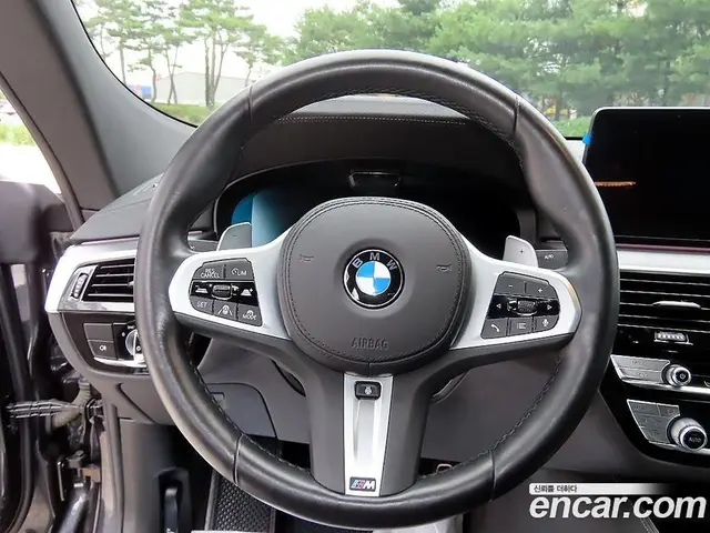 BMW 6 серия 2023 2.0 автомат (гидро), миниатюра 8