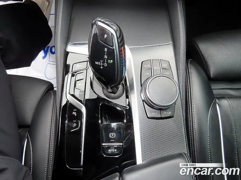 BMW 6 серия 2023 2.0 автомат (гидро), фото 10