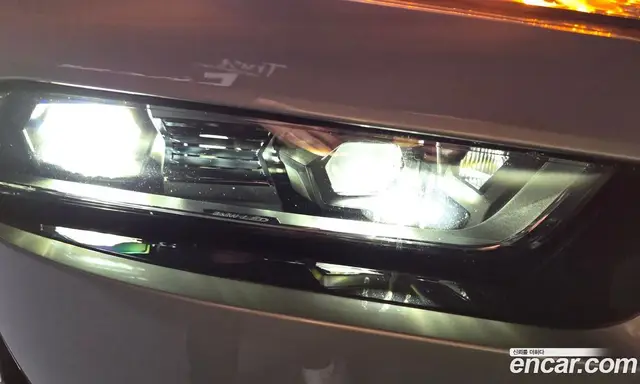 BMW 7 серия 2024 3.0 автомат (гидро), миниатюра 8 BMW 7 серия 2024 3.0 автомат (гидро), миниатюра 8