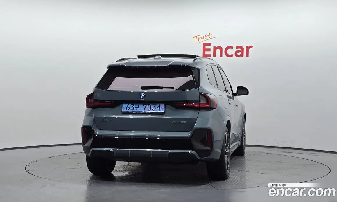 BMW iX1 2024 0.2 автомат (гидро), фото 4 BMW iX1 2024 0.2 автомат (гидро), фото 4