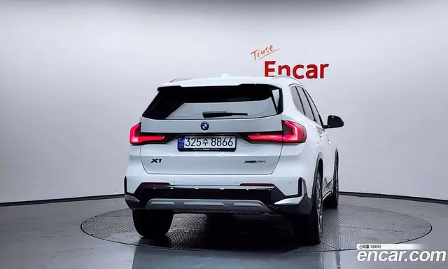 BMW X1 2024 2.0 автомат (гидро), миниатюра 4 BMW X1 2024 2.0 автомат (гидро), миниатюра 4
