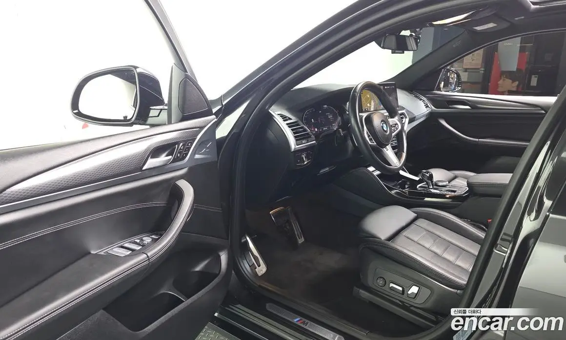 BMW X4 2022 2.0 автомат (гидро), фото 13 BMW X4 2022 2.0 автомат (гидро), фото 13
