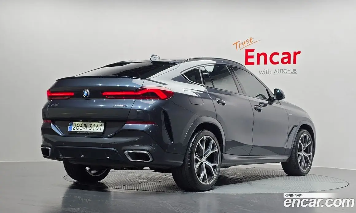 BMW X6 2022 3.0 автомат (гидро), фото 1 BMW X6 2022 3.0 автомат (гидро), фото 1