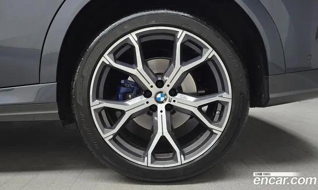 BMW X6 2022 3.0 автомат (гидро), миниатюра 6 BMW X6 2022 3.0 автомат (гидро), миниатюра 6