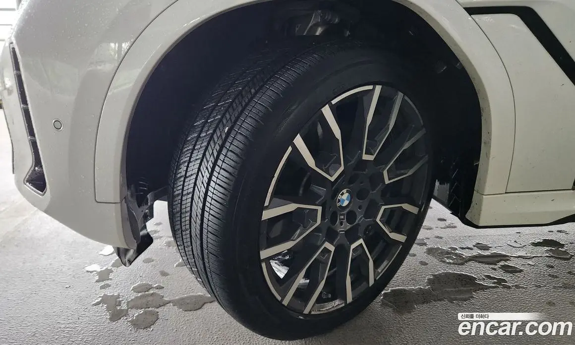 BMW X6 2024 3.0 автомат (гидро), фото 19 BMW X6 2024 3.0 автомат (гидро), фото 19