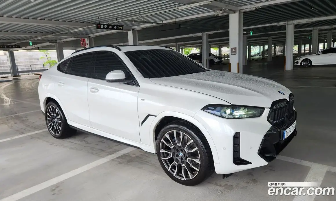 BMW X6 2024 3.0 автомат (гидро), фото 3 BMW X6 2024 3.0 автомат (гидро), фото 3