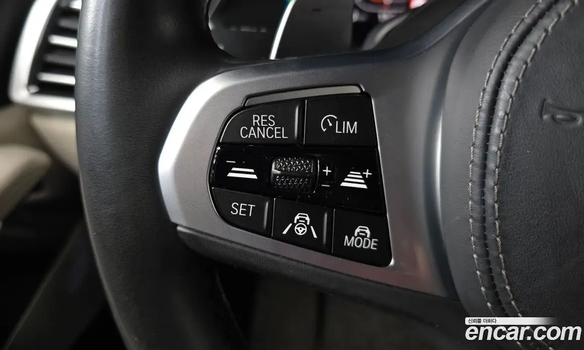 BMW X7 2021 3.0 автомат (гидро), фото 15