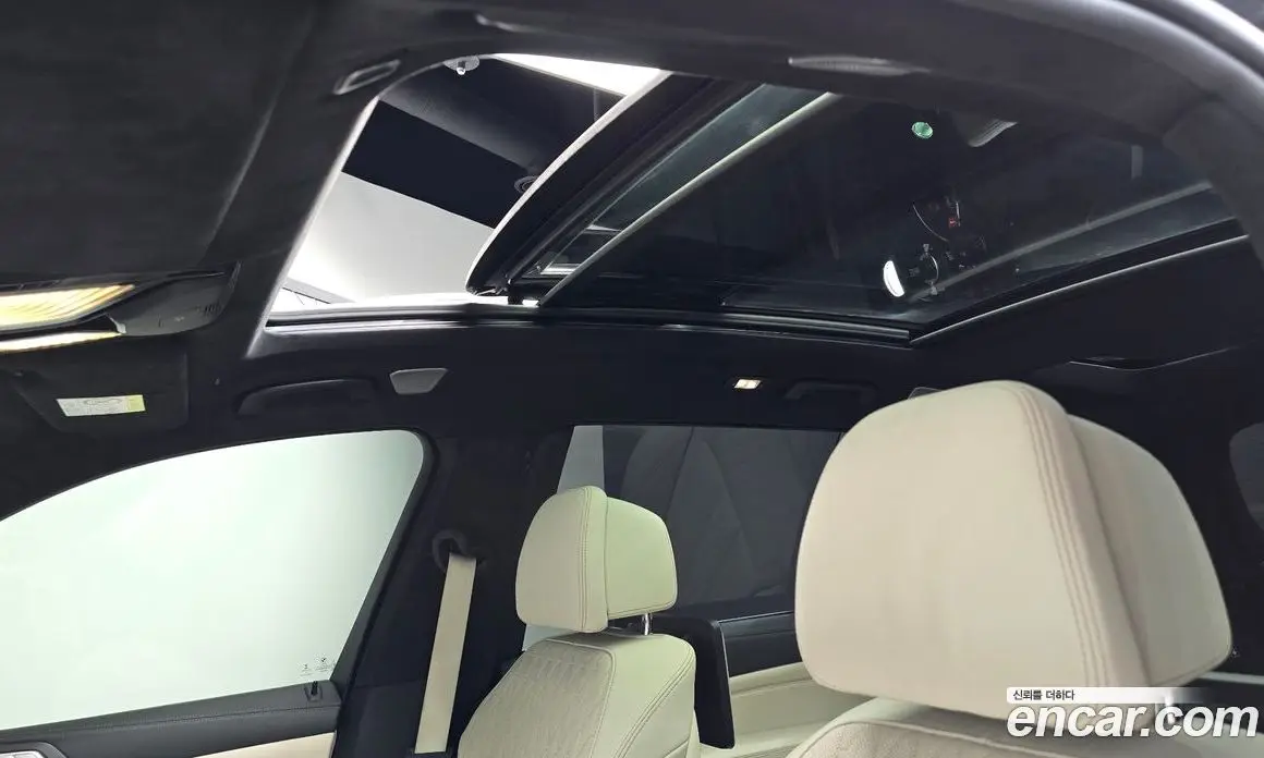 BMW X7 2021 3.0 автомат (гидро), фото 16