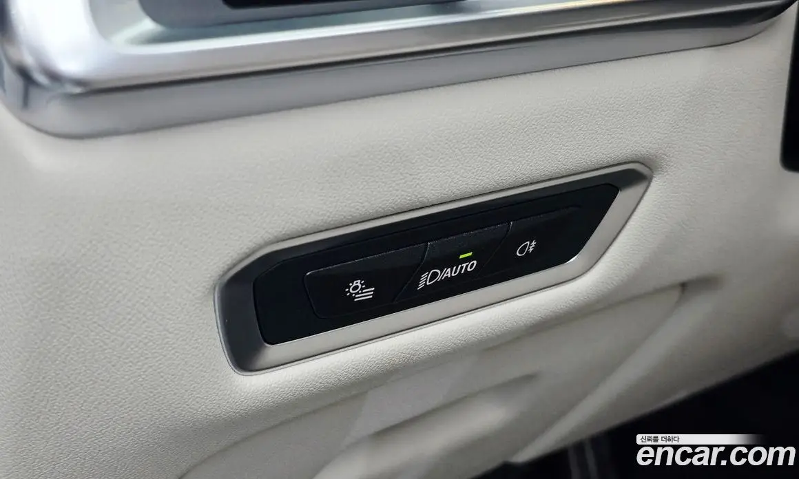 BMW X7 2023 3.0 автомат (гидро), фото 20