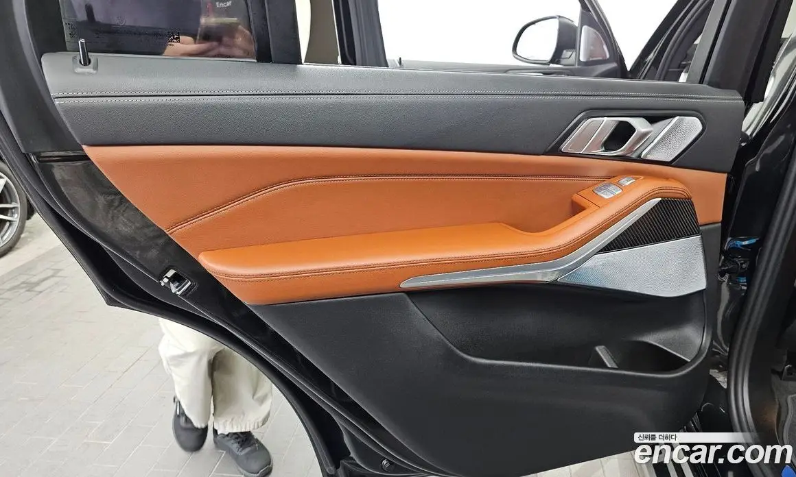 BMW X7 2025 3.0 автомат (гидро), фото 15