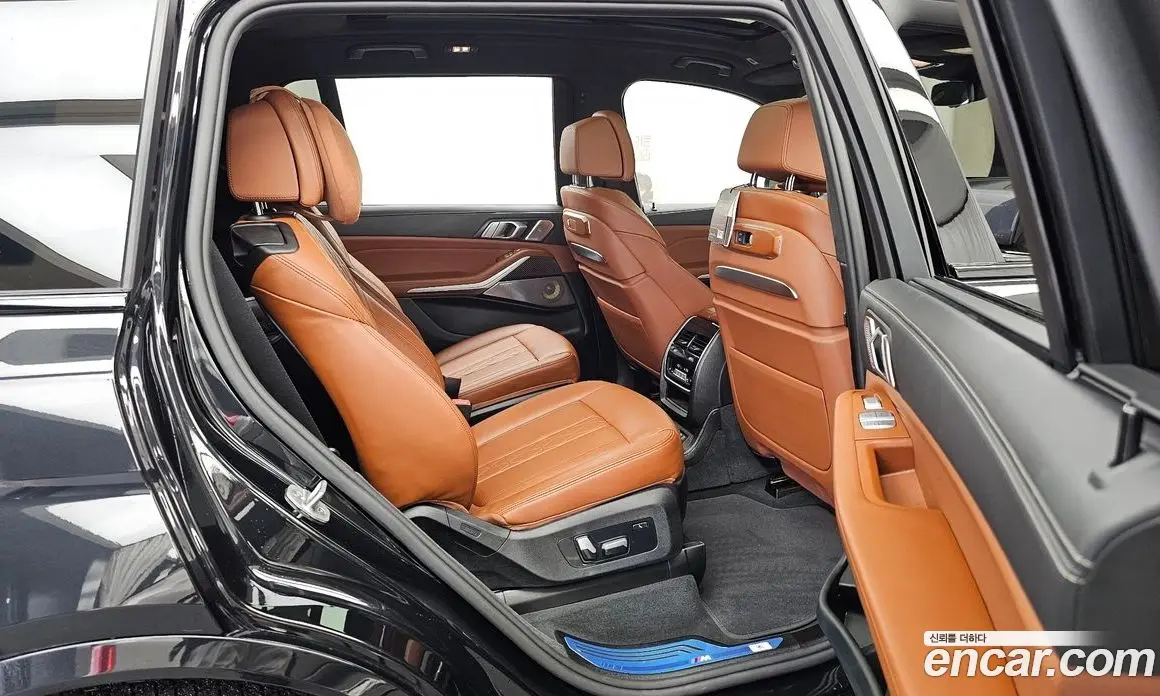 BMW X7 2025 3.0 автомат (гидро), фото 18