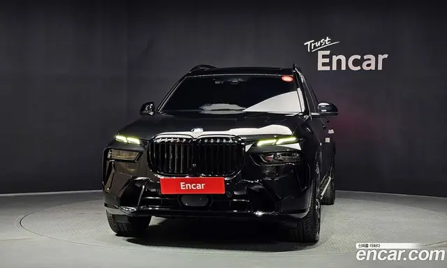 BMW X7 2025 3.0 автомат (гидро), миниатюра 3