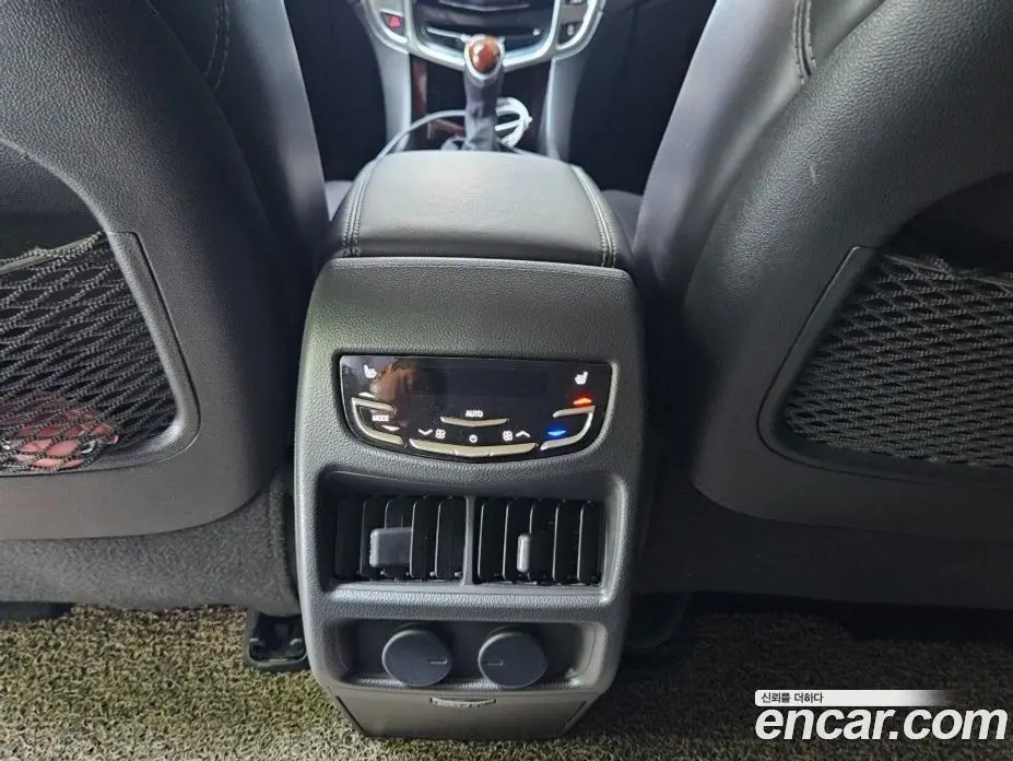 Cadillac SRX 2015 3.0 автомат (гидро), фото 13