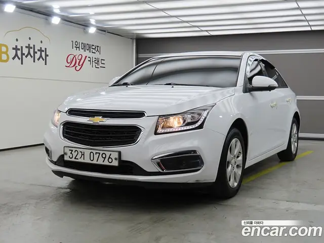 Chevrolet Cruze 2016 1.8 автомат (гидро), миниатюра 1 Chevrolet Cruze 2016 1.8 автомат (гидро), миниатюра 1