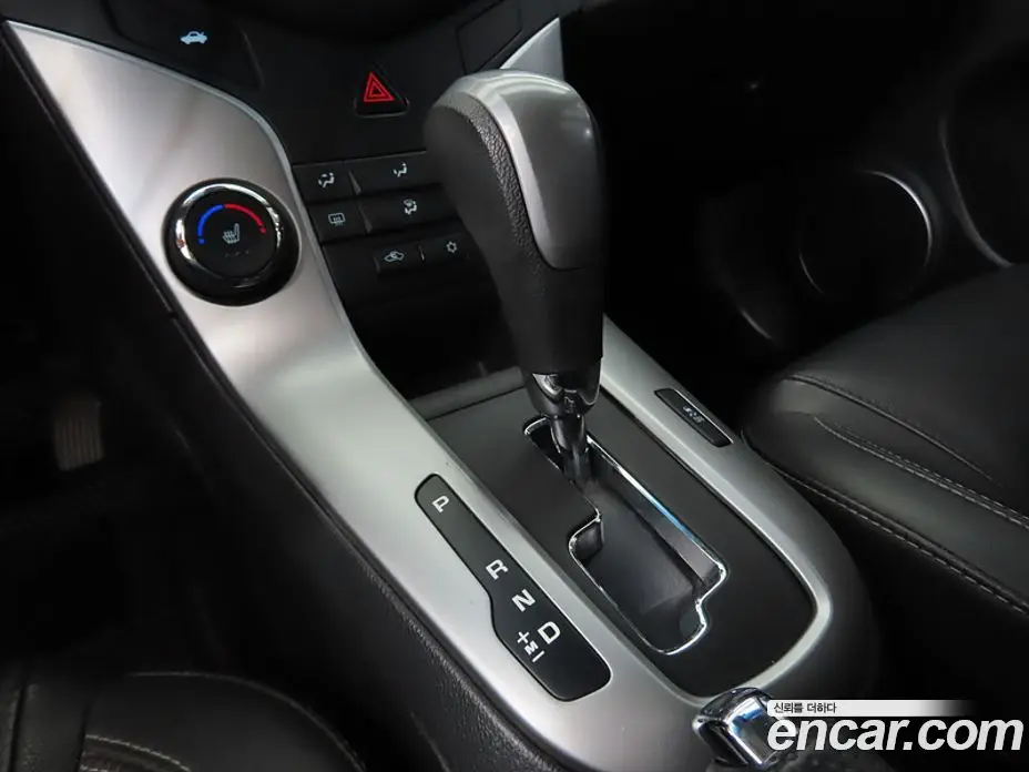 Chevrolet Cruze 2016 1.8 автомат (гидро), фото 9 Chevrolet Cruze 2016 1.8 автомат (гидро), фото 9