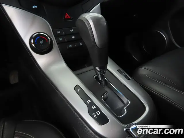 Chevrolet Cruze 2016 1.8 автомат (гидро), миниатюра 9 Chevrolet Cruze 2016 1.8 автомат (гидро), миниатюра 9