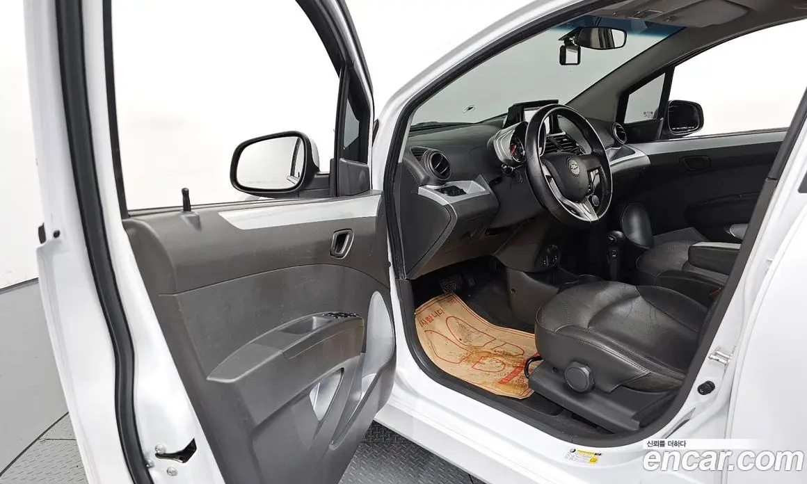 Chevrolet Spark 2014 1.0 автомат (гидро), фото 13 Chevrolet Spark 2014 1.0 автомат (гидро), фото 13