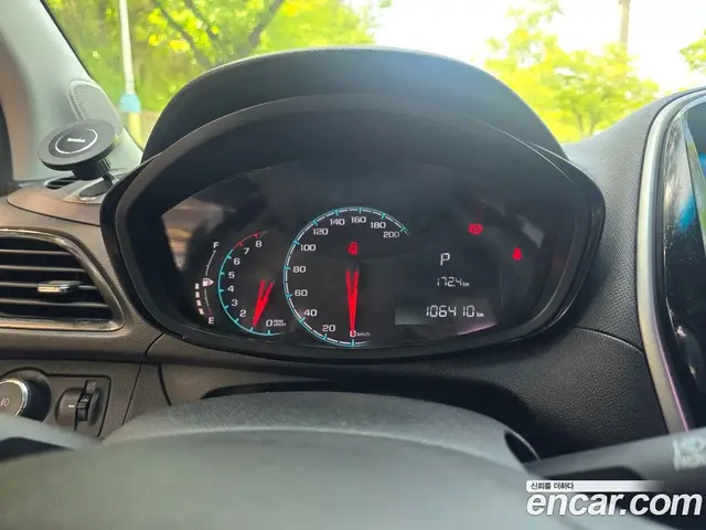 Chevrolet Spark 2015 1.0 автомат (гидро), миниатюра 11