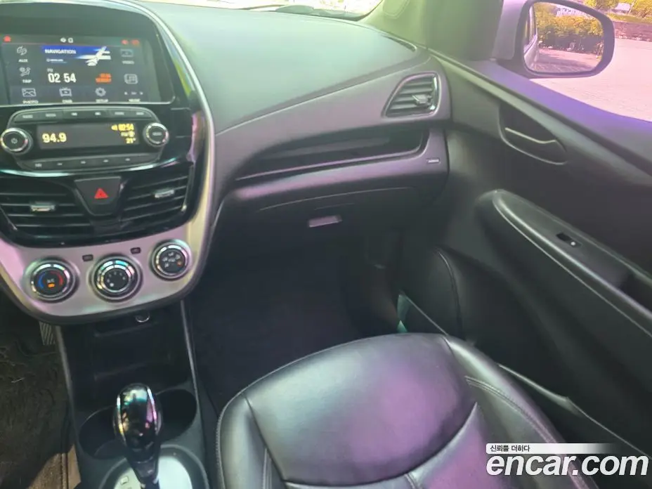 Chevrolet Spark 2015 1.0 автомат (гидро), фото 14