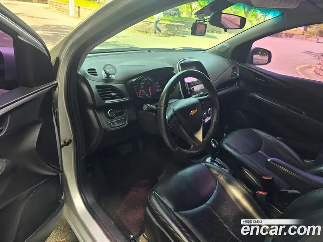 Chevrolet Spark 2015 1.0 автомат (гидро), миниатюра 9