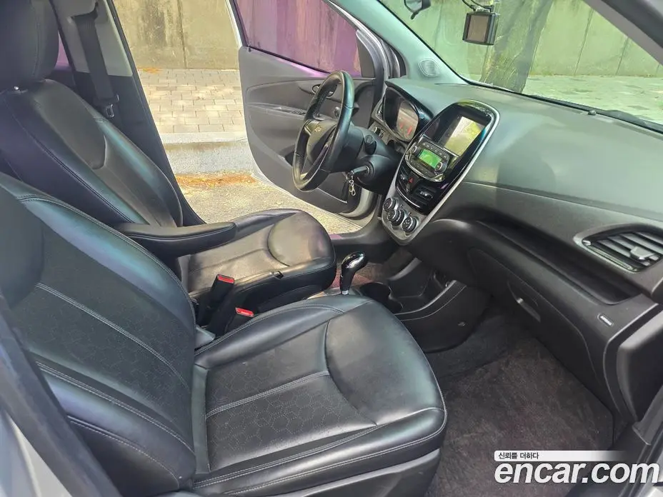 Chevrolet Spark 2015 1.0 автомат (гидро), фото 10